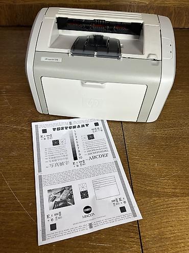 Принтеры: Продаю принтер от HP1018 Отлично печатает Стоит новый картридж В — 8