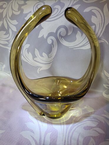 Ostali antikviteti: Korpa,rucni rad Dragan Drobnjak 70te god.Jugoslavija. Korpa rucni pun — 1