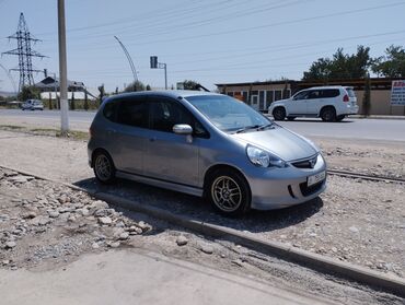 нонда свик: Honda Fit: 2005 г., 1.3 л, Вариатор, Бензин, Хетчбек