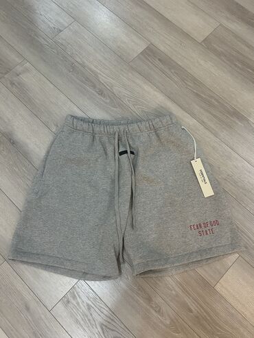 kişi pencekleri: “Fear of God Essentials” Şort