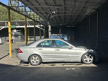 mersedes e class: Mercedes-Benz C-Class: 2001 г., 2.4 л, Автомат, Газ, Седан — 4