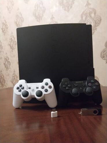 PS3 (Sony PlayStation 3): Ps 3 slim 320gb satılır 2 Eded pult biri zaryatqada isleyir biri tam