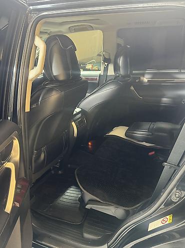 салон машины: Lexus GX: 2011 г., 4.6 л, Автомат, Бензин, Внедорожник — 6