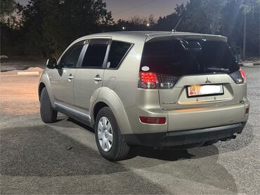 машина муссо: Mitsubishi Outlander: 2007 г., 2.4 л, Типтроник, Газ, Внедорожник