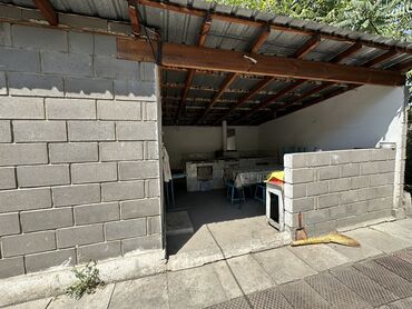 Продажа квартир: 4 комнаты, 100 м², Хрущевка, 1 этаж — 14