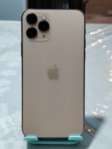 playstadion 4: IPhone 11 Pro, 64 GB, Qızılı, Face ID