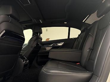 BMW: BMW 7 series: 2018 г., 4.4 л, Автомат, Бензин, Седан — 17