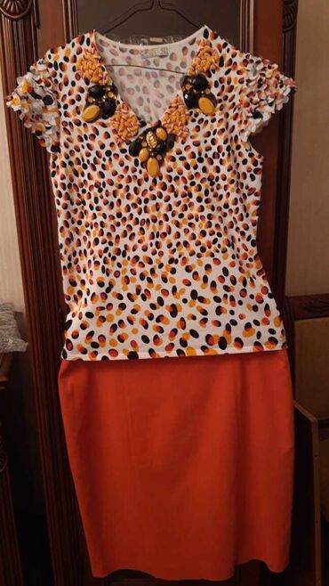 nisan dekoru: Коктейльное платье, XL (EU 42)