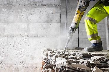 Digər tikinti xidmətləri: 🔨 SÖKÜNTÜ İŞLƏRİ GÖRÜRÜK 🔥 🏠 Köhnə təmirdən bezmisiniz? Biz sizin üçün — 14