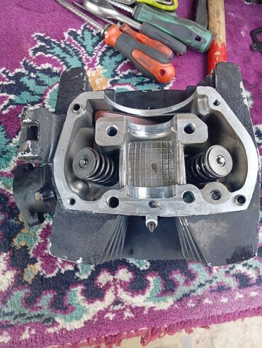 Sbor motorlar və silindr başlıqları: Salam Tufan Isqilal motorun motor hissesinde olan parçalar tam saz — 2