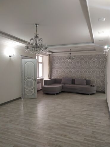 Продажа домов: 3 комнаты, 131 м², Элитка, 8 этаж, Дизайнерский ремонт