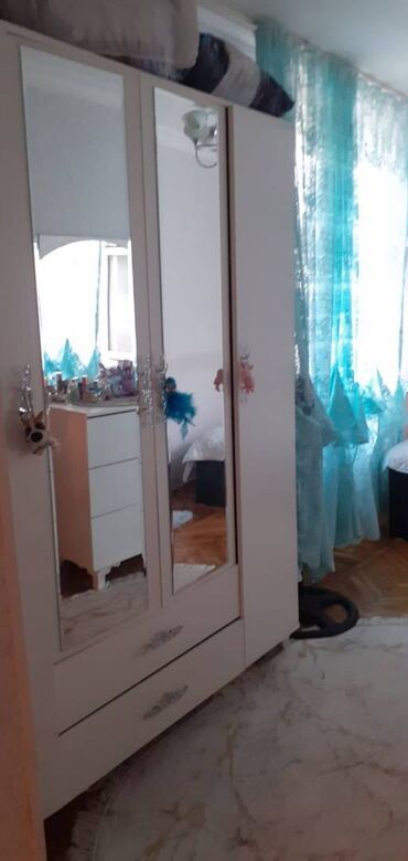 Uzunmüddətli kirayə mənzillər: Yasamal rayonu,3 saylı asan xidmət ilə üzbəüz,4 mərtəbənin,3-cü — 11