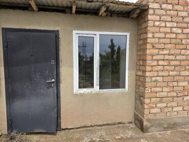 продаю дом ала тоо 3: Дом, 1 м², 2 комнаты, Собственник