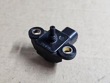 Датчики, сенсоры, предохранители: Датчик давления воздуха / датчик давления турбины / датчик абсолютного — 5