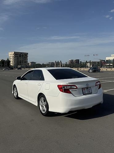 Toyota: Toyota Camry: 2012 г., 2.5 л, Типтроник, Бензин, Седан — 3