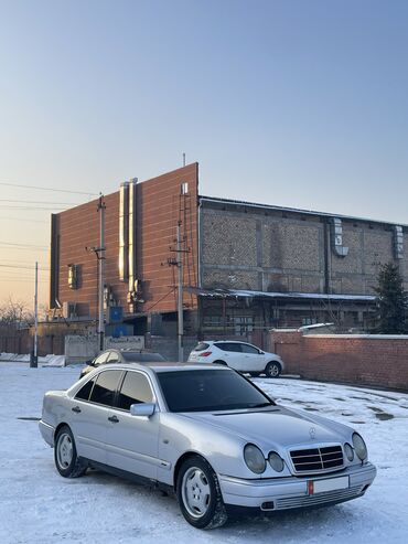 Mercedes-Benz: Mercedes-Benz E-Class: 1997 г., 2 л, Механика, Бензин, Седан