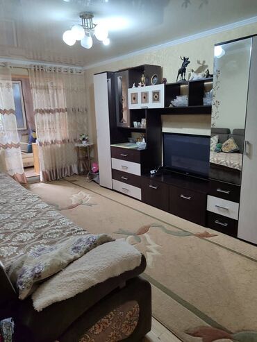 снять квартиру в районе автовокзала: 2 комнаты, 47 м², 104 серия, 2 этаж, Косметический ремонт