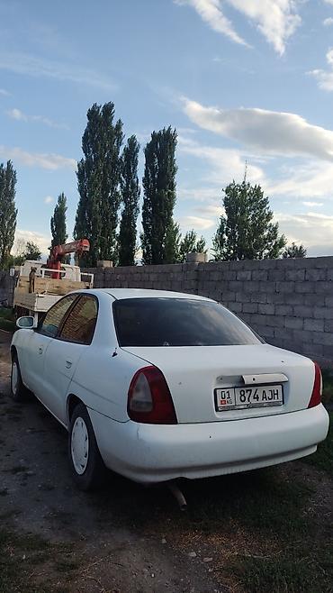 Daewoo Nubira: 1999 г., Механика, Бензин, Седан