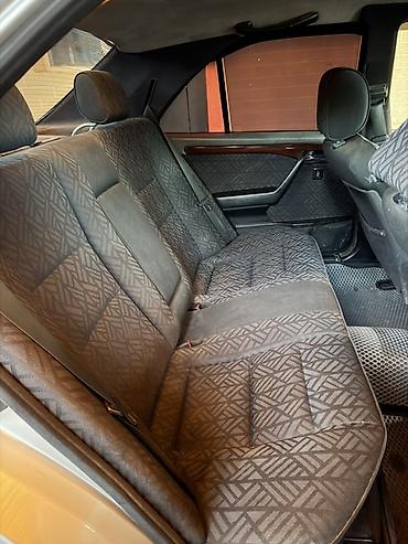 мэрси: Mercedes-Benz C-Class: 1995 г., Автомат, Бензин, Седан — 7