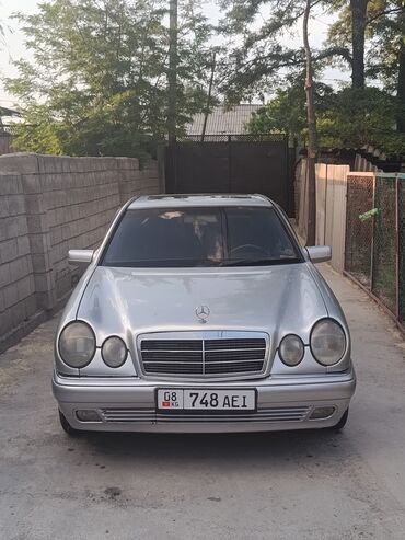 Mercedes-Benz: Mercedes-Benz E-Class: 1996 г., 2.3 л, Автомат, Бензин, Седан
