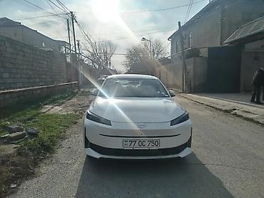 lexus ct 200: Elektrik sedan – Leapmotor C01 (A05) tipli model - Rəng: ağ - Gediş — 5