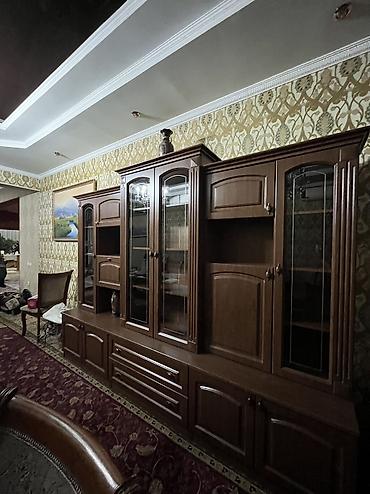 Стенки-шкафы: Стенка-шкаф, Тип стенки-шкафа: Горка, Для зала, Б/у, Особенности: Для хранения посуды — 1