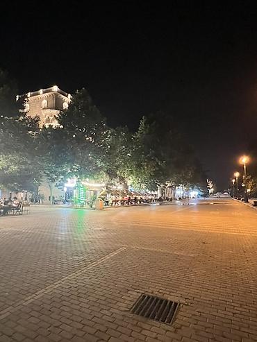 Günlük kirayə mənzillər: 3 otaqlı — 2