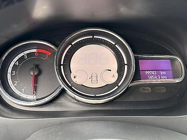 Продажа авто: Renault Fluence: 2019 г., 1.6 л, Автомат, Бензин, Седан — 4