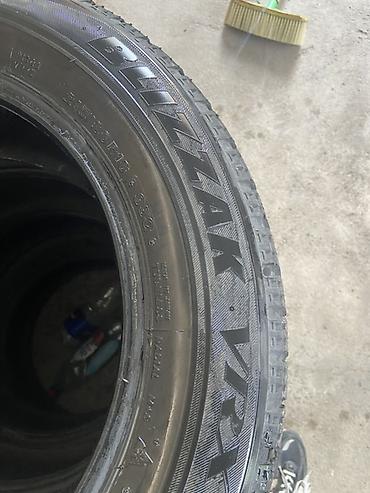 b4 б4: Шины 215 / 60 / R 16, Зима, Б/у, Комплект, Легковые, Япония, Bridgestone — 2