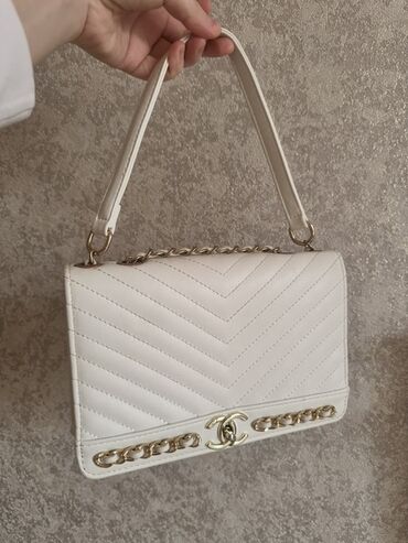 Çantalar: Çanta dəsti, Prada — 25