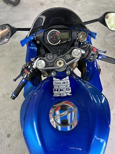 gsx r1000: Suzuki GSX-R 750 (серия GSX-R, синяя ливрея Suzuki Racing) - Класс — 3