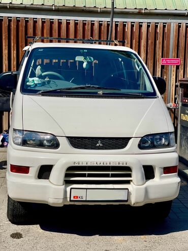 аутлендер оутлендер аиртрек айртрек: Мини-тракторы Mitsubishi Delica: 2003 г., 3 л, Автомат, Бензин, Минивэн