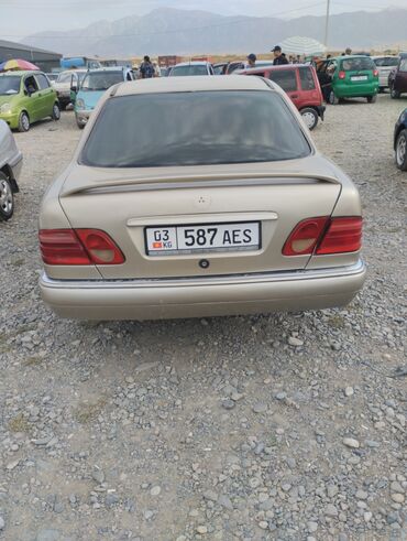 продаю или меняю обмен: Mercedes-Benz E-Class: 1996 г., 2.3 л, Автомат, Бензин, Седан