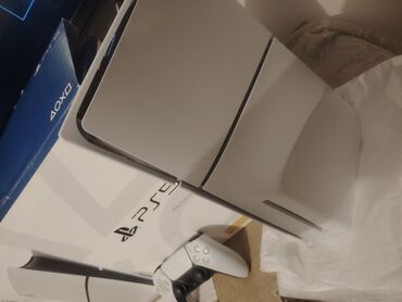 сколько стоит playstation 5 в азербайджане: Plesdesin 5 silim 1 Tb yadas 1 teze pult. İsdiyen gelib yoxluyubda
