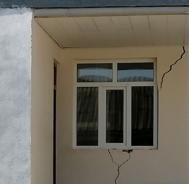 Ağ rəngli PVX .pəncərə Münasib qiymətəgördüyünüz kimi ev çartladığı