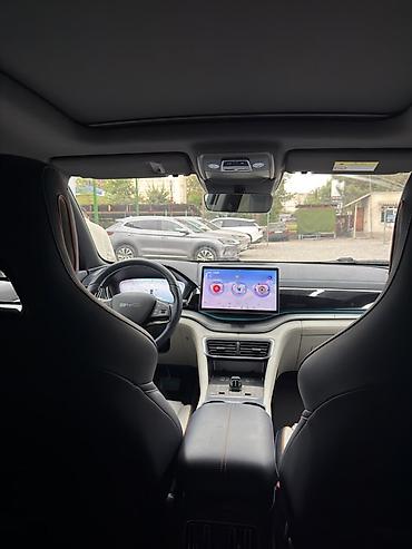 BYD: BYD Song Plus: 2023 г., Вариатор, Электромобиль, Кроссовер — 16