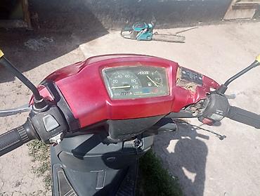 1kr fe: Скутер Yamaha Jog, красный цвет. красный Основные характеристики:таза — 7