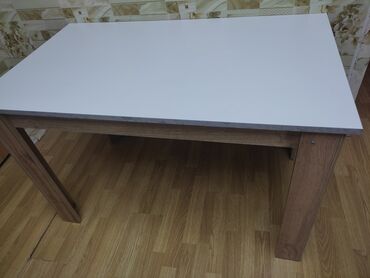 masa və oturacaq: Qonaq masası, Yeni, Açılmayan, Dördbucaq masa, Azərbaycan