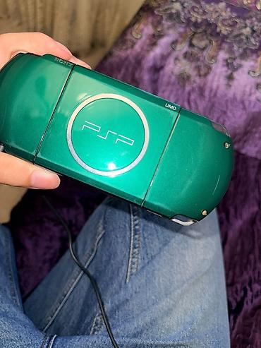 купить psp go: Sony PSP-3000 portativ oyun konsolu – xüsusi yaşıl rəng — 5