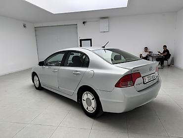 крыло на 210: Honda Civic: 2008 г., 1.3 л, Вариатор, Бензин, Седан — 5
