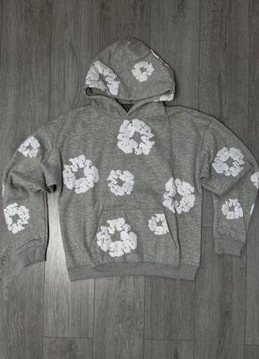 Толстовки, худи: Толстовка и футболки с принтом Denim Tears “Cotton Wreath”. - Верхняя