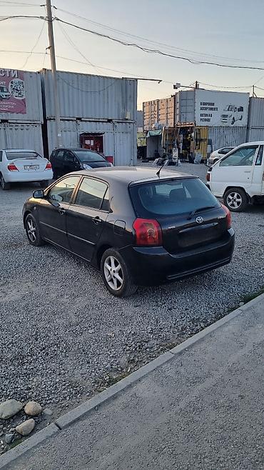 e120: Toyota Corolla: 2005 г., 1.6 л, Механика, Бензин, Хэтчбэк — 3