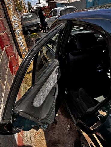 Mazda: Mazda 626: 1997 г., 1.8 л, Механика, Бензин, Седан — 9