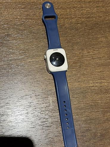 apple eatch: Apple watch SE 2gen 97 pil ideal vezyetde suda isleyir Xüsusiyyətlər — 3