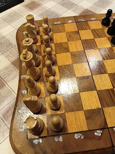 bot kar: Доска и фигуры самодельныев отличном состоянии .Taxta şahmat dəsti — 6