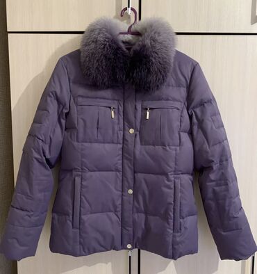 Пуховики и зимние куртки: Пуховик, Короткая модель, Италия, С мехом, XL (EU 42)