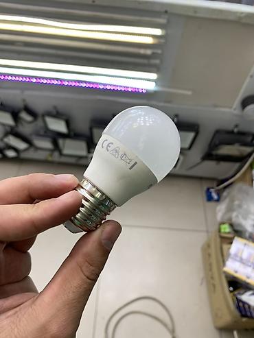 лампочка энергосберегающая: Светодиодная лампа A60 с цоколем E27 - Тип: LED (энергоэффективная) - — 1
