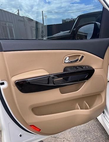 Kia: Kia Carnival: 2019 г., 2.2 л, Автомат, Дизель, Минивэн — 7