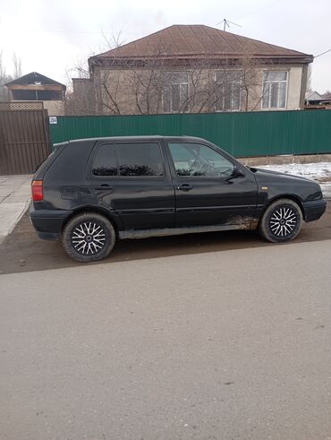 тайота 1992: Volkswagen Golf: 1992 г., 1.8 л, Механика, Бензин, Хэтчбэк