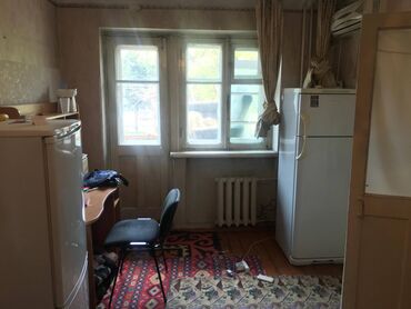 сдается 2 комнатная квартира город ош: 2 комнаты, 42 м², Хрущевка, 2 этаж, Старый ремонт